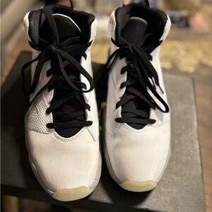 Jordan men’s Lift Off White and Black Sneakers size 11.5. Worn once